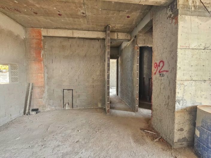 Image No.6-Maison de 4 chambres à vendre à Agios Tychonas