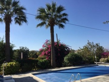 488044-bungalow-for-sale-in-chlorakafull