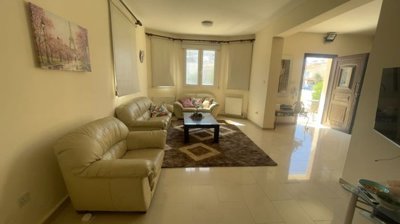 492097-house-in-oroklini-tourist-areaorig