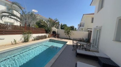 492095-house-in-oroklini-tourist-areaorig