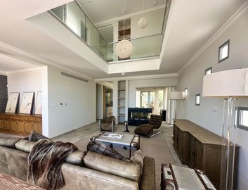 493514-detached-villa-for-sale-in-chlorakaori