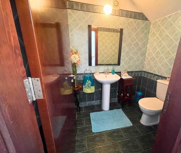 Image No.2-3 Bed House for sale