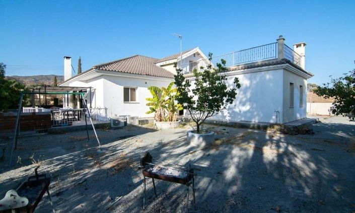 Image No.5-4 Bed House for sale