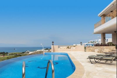 614037-detached-villa-for-sale-in-chlorakaful