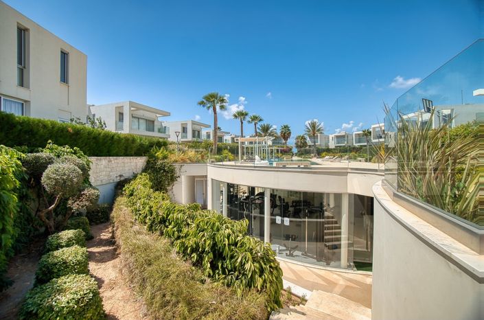 Image No.7-4 Bed House for sale