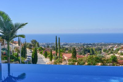 501063-villas-houses-in-talaorig