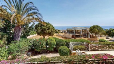 501096-villas-houses-in-coral-bayfull