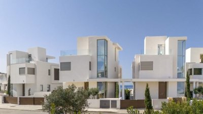 614018-detached-villa-for-sale-in-kissonergaf