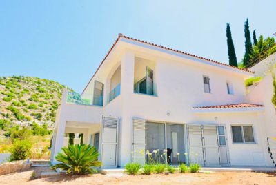613993-detached-villa-for-sale-in-tala-kamare