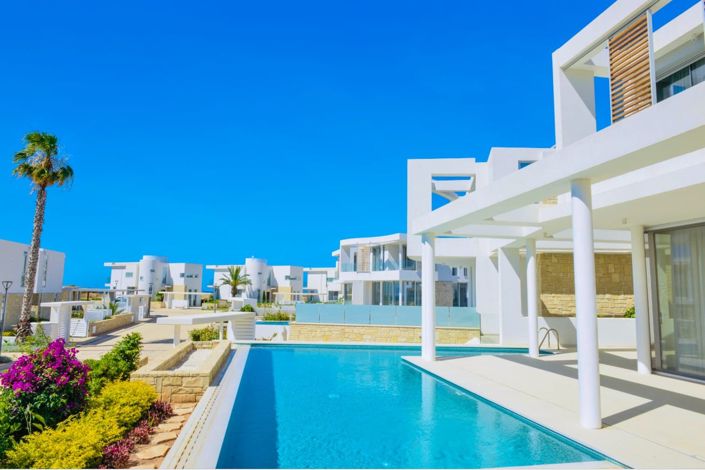 Image No.8-4 Bed House for sale