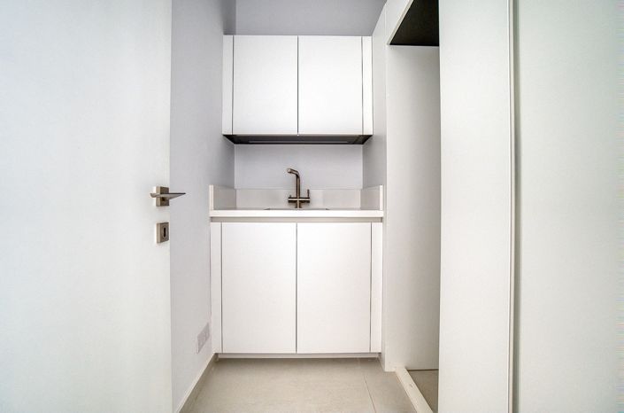 Image No.10-5 Bed House for sale