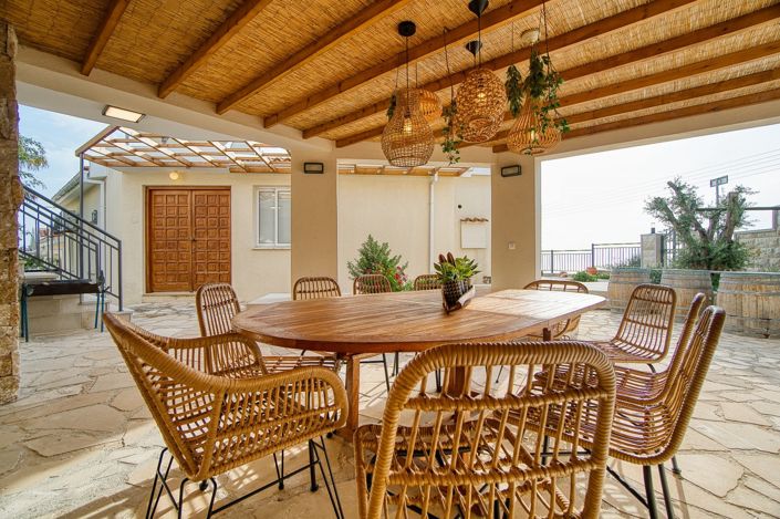 Image No.6-Maison de 5 chambres à vendre à Kamares