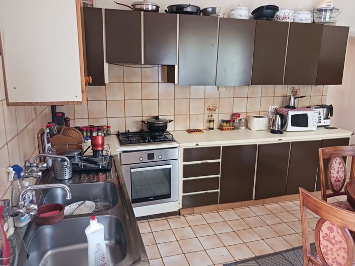 Image No.9-Maison de 4 chambres à vendre à Agios Athanasios