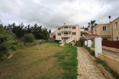 509849-detached-villa-for-sale-in-chlorakaful