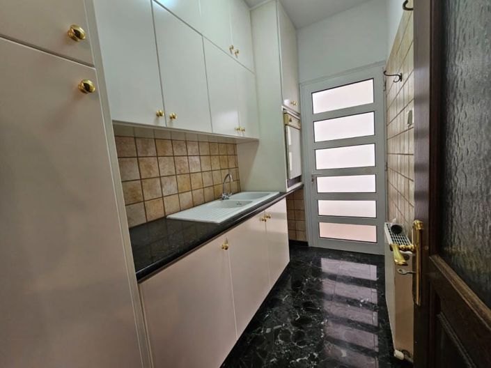 Image No.8-Maison de 5 chambres à vendre à Limassol