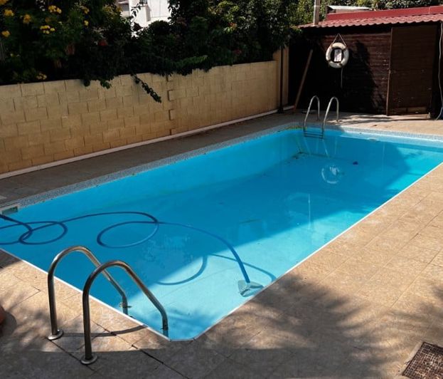 Image No.3-4 Bed House for sale