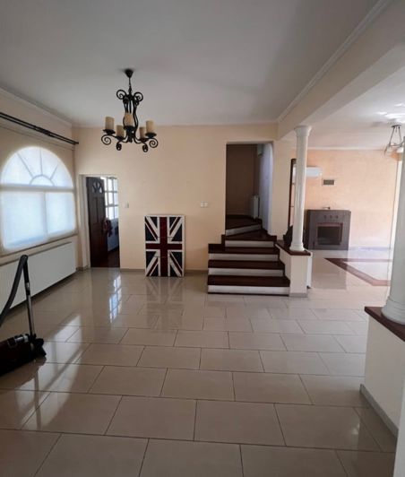 Image No.4-4 Bed House for sale