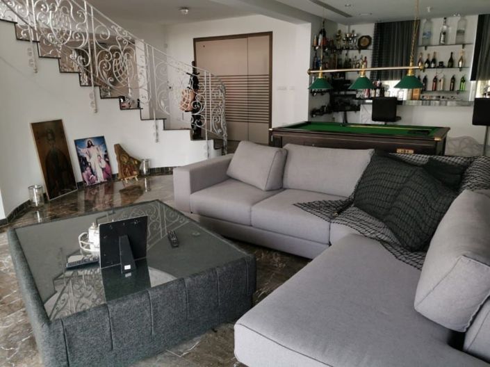 Image No.4-5 Bed House for sale