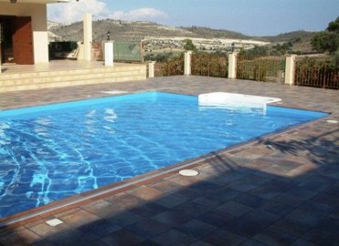 517191-house-in-ayia-annafull