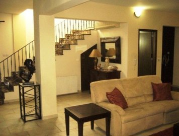 517193-house-in-ayia-annafull