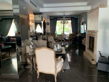 517805-detached-villa-in-orokliniorig