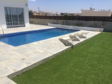 519300-detached-villa-in-oroklinifull
