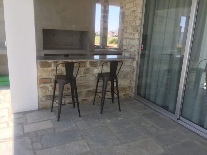 Image No.9-4 Bed House for sale