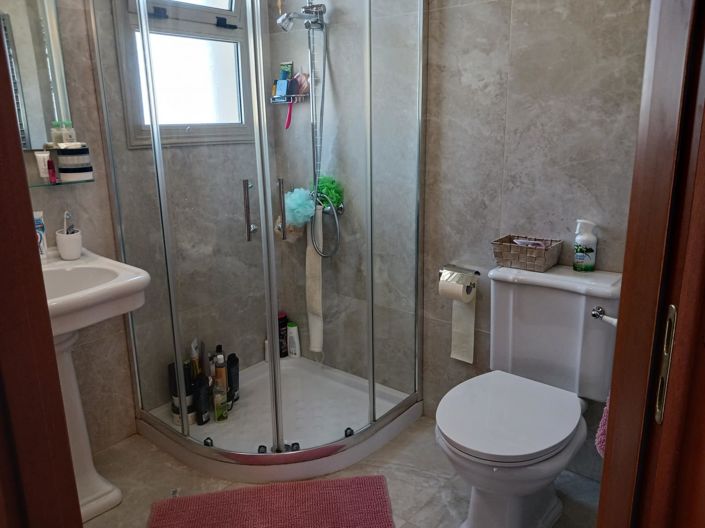 Image No.10-Maison de 5 chambres à vendre à Agios Athanasios