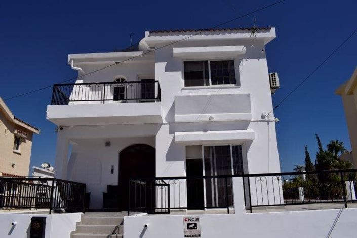 Image No.1-5 Bed House for sale