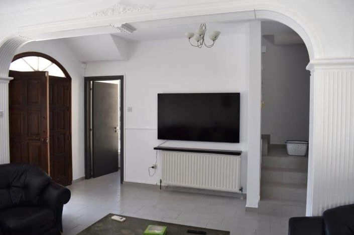 Image No.4-5 Bed House for sale