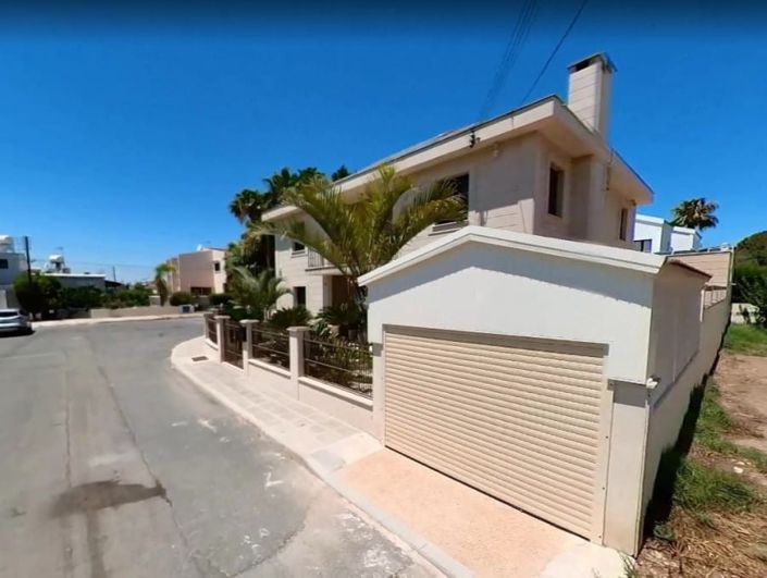 Image No.4-5 Bed House for sale