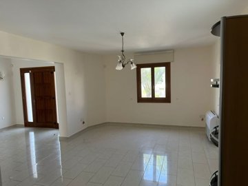 521224-detached-villa-in-faneromeniorig