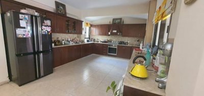 521880-house-in-verginafull