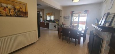 521883-house-in-verginafull