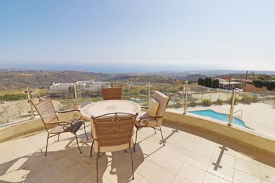 525136-detached-villa-for-sale-in-akoursosful