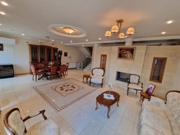 528128-detached-villa-for-sale-in-zakakifull