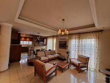 528130-detached-villa-for-sale-in-zakakifull