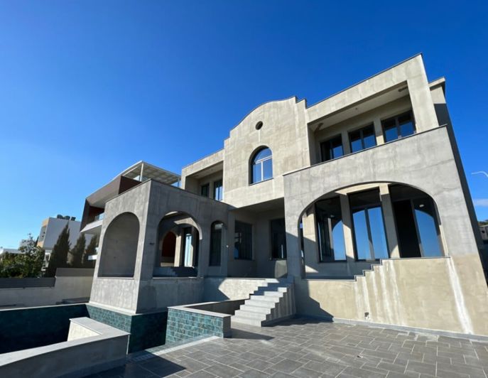 Image No.2-Maison de 5 chambres à vendre à Agios Tychonas