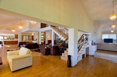 528653-detached-villa-for-sale-in-moniatisful