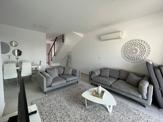 Image No.3-Maison de 3 chambres à vendre à Koloni