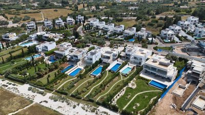 683661-detached-villa-for-sale-in-latchiorig