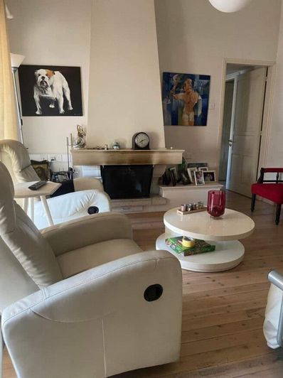 Image No.2-4 Bed House for sale