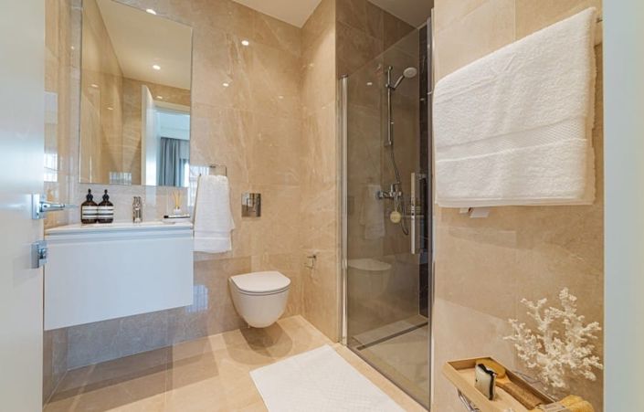 Image No.7-3 Bed House for sale