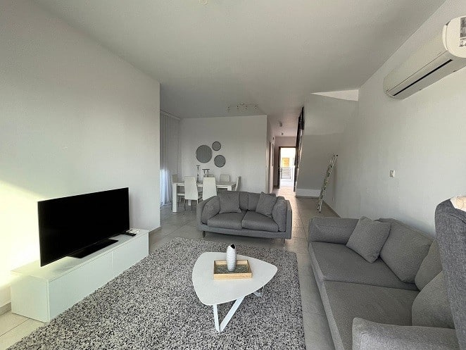 Image No.3-Maison de 3 chambres à vendre à Koloni