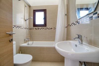 540467-town-house-for-sale-in-mouttagiakafull