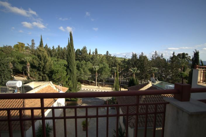 Image No.2-Appartement de 2 chambres à vendre à Kouklia