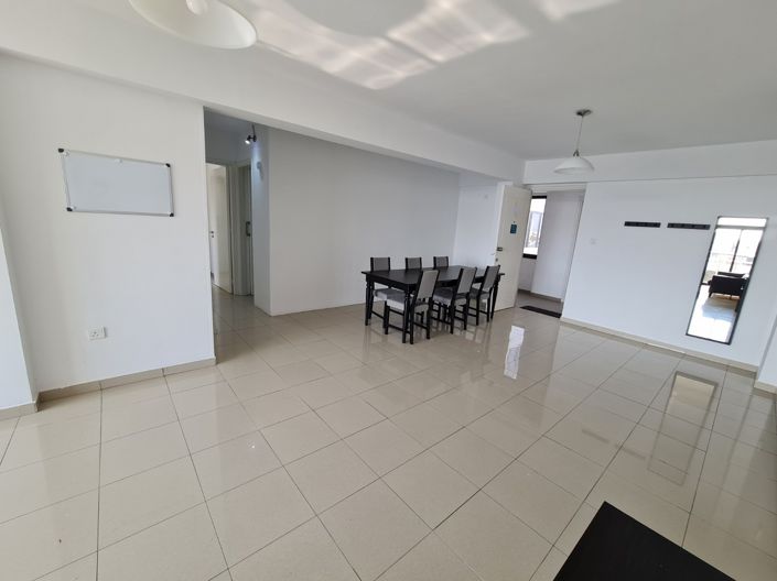 Image No.3-3 Bed Apartment for sale