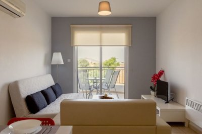 507312-apartment-in-pylaorig