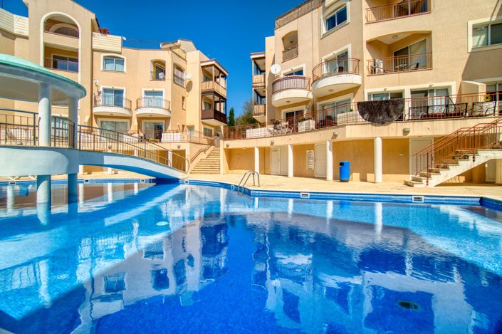 Image No.2-Appartement de 2 chambres à vendre à Universal