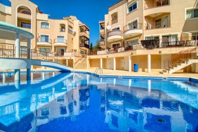 572415-apartment-for-sale-in-kato-paphos-univ